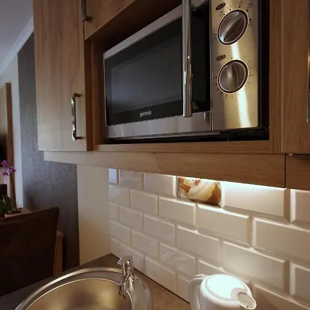 Almasy Apartmanhaz גיולה מראה חיצוני תמונה