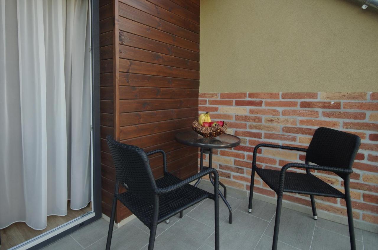 Almasy Apartmanhaz Apartment *