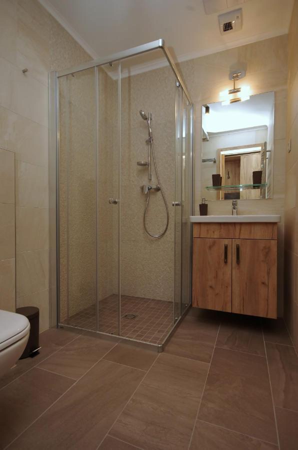 Almasy Apartmanhaz Apartment *
