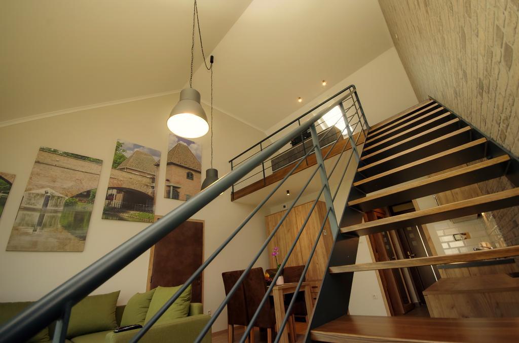 Almasy Apartmanhaz