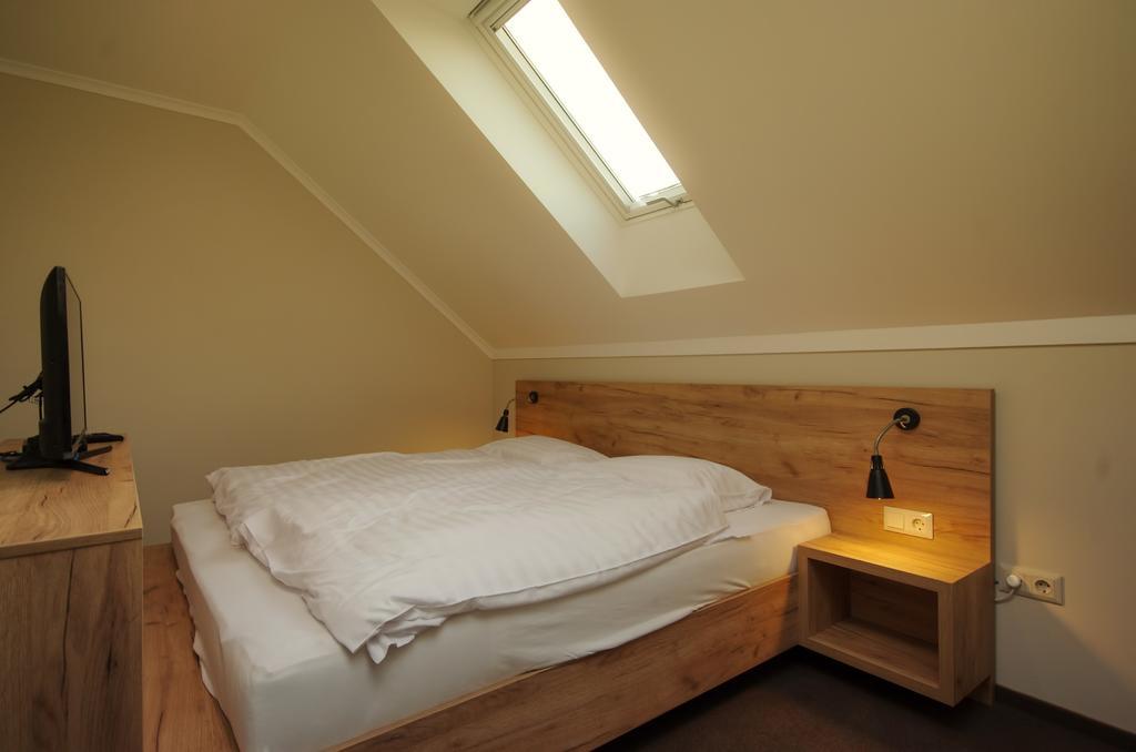 Almasy Apartmanhaz