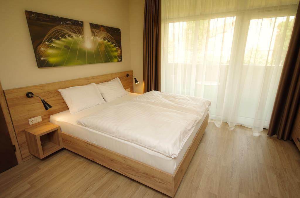 Almasy Apartmanhaz Gyula